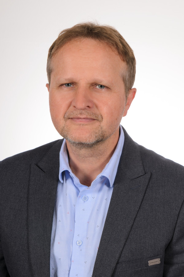 Kamil Kurial
